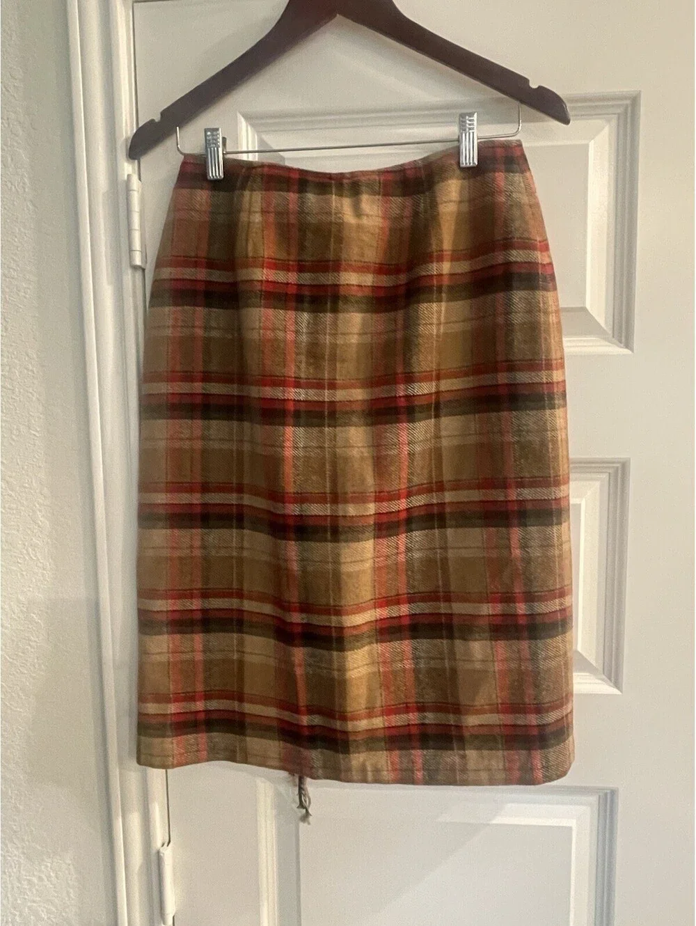 Jocylyn Smith Vintage Wool Plaid Fringe Skirt Size 8